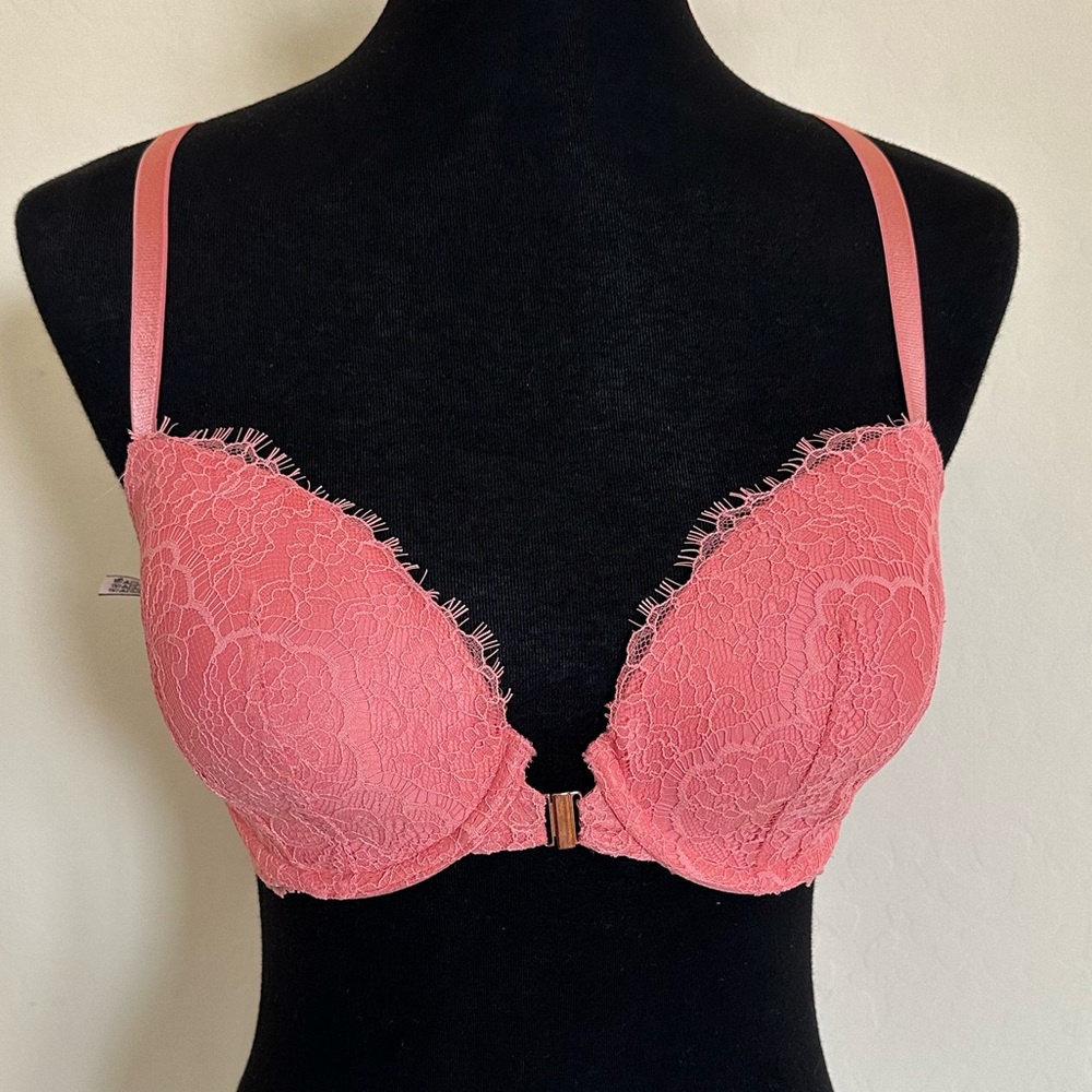Victorias Secret Front Close Lined Demi Lace Bra